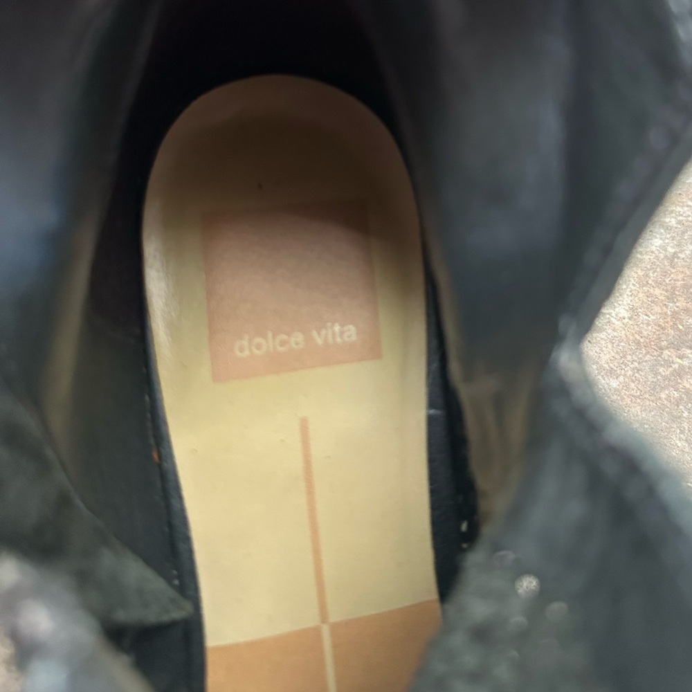 Dolce Vita Black Pointed Booties - Picture 6 of 7